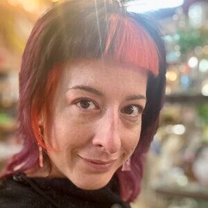 Meet your Posher, Christine